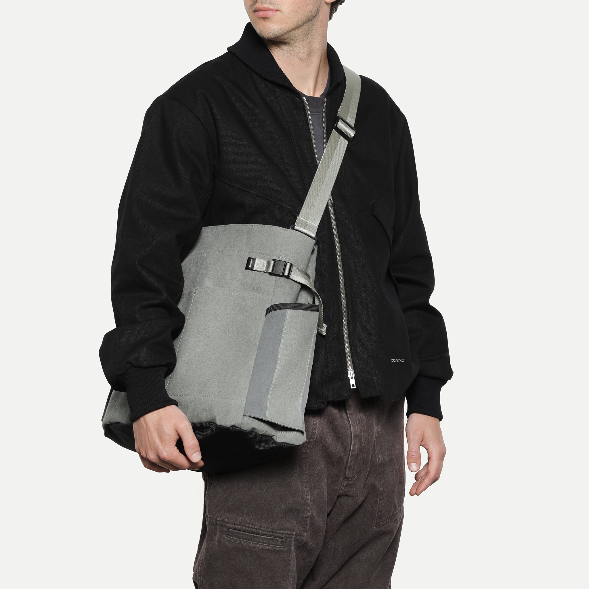 Cinch Tote - ECOPAK - Black/Grid – DSPTCH