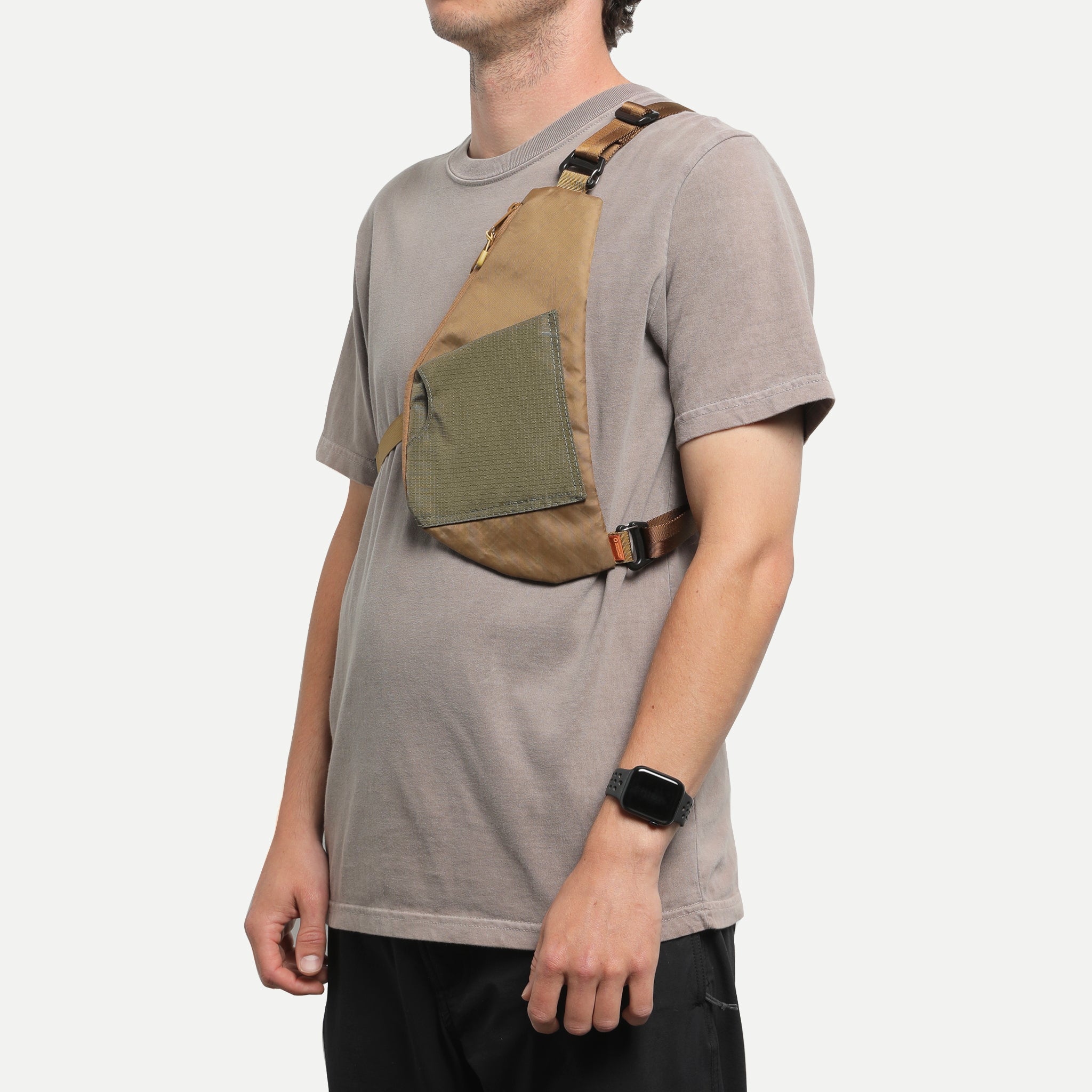 Unit Vertical Pouch - RND Edition - ECOPAK - Coyote Brown