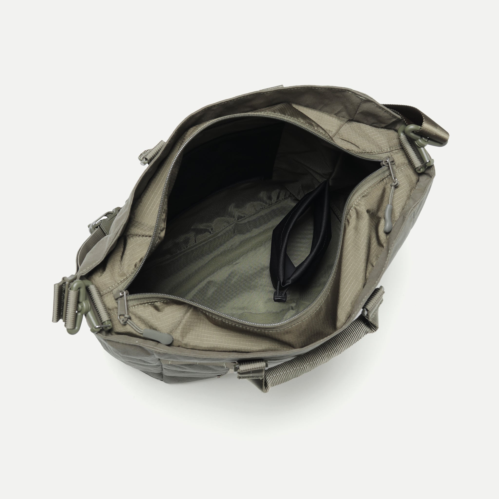 Utility Tote - Portrait - RND Edition - X-PAC X50 Tactical- Light