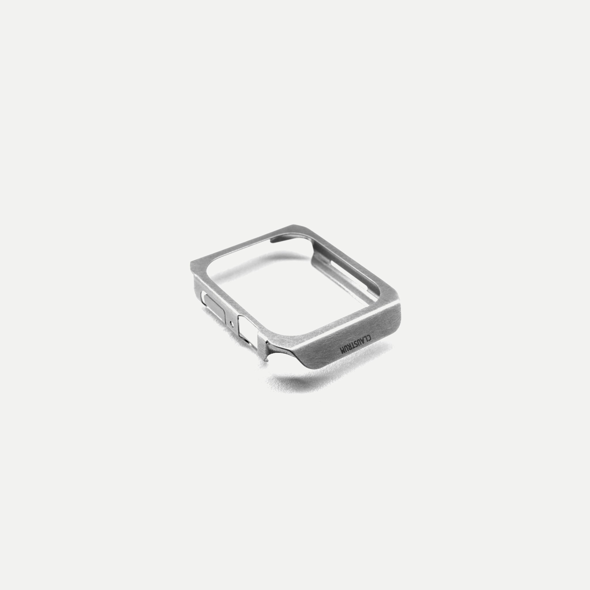 Apple Watch ケース CLAUSTRUM シルバー CLAUSTRUM - 44-45mm Apple Watch用ケース ⁄ フレーム ｜PERSONA